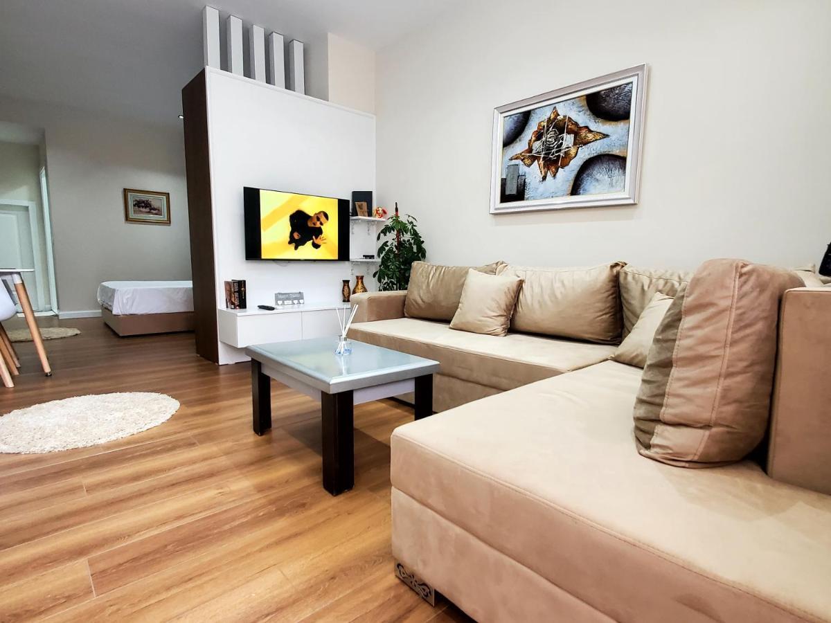 Armando'S House Durres Apartment Ngoại thất bức ảnh